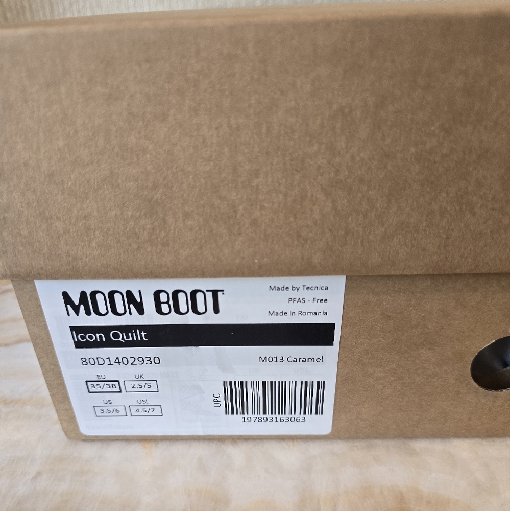 Moon Boot Icon Quilt Boot Caramel Tall - Picture 8 of 17